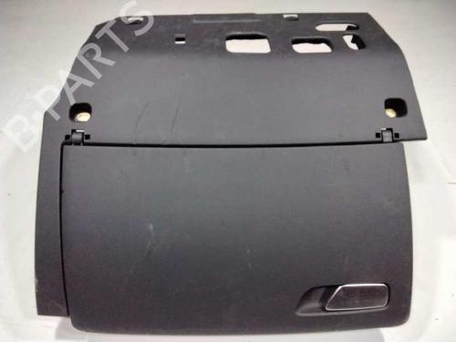 Glove box AUDI A3 (8V1, 8VK) 1.6 TDI (110 hp) 8807320