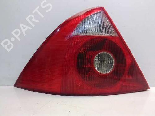 Used Left taillight FORD MONDEO III Saloon (B4Y) [2000-2007]  17034352