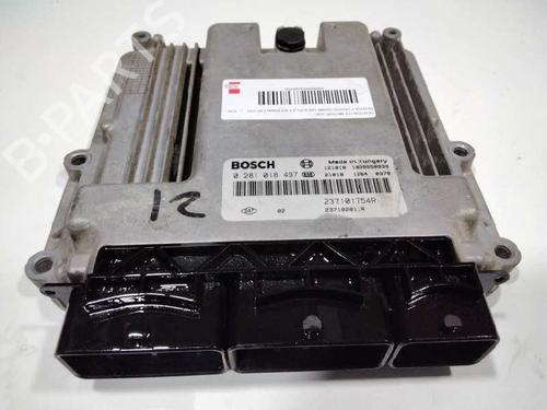 Used Engine control unit (ECU) RENAULT TRAFIC II Van (FL) [2001-2025]  12092964