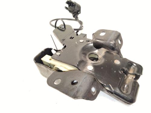 Tailgate lock JAGUAR S-TYPE II (X200) 3.0 V6 | BP30112477C101