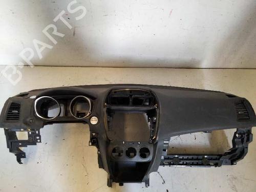 Dashboard MITSUBISHI ASX (GA_W_) 1.8 DI-D (GA6W) (150 hp) 17363267