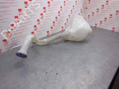 Windscreen washer tank CITROËN C3 I (FC_, FN_) 1.4 16V (88 hp) 7423465