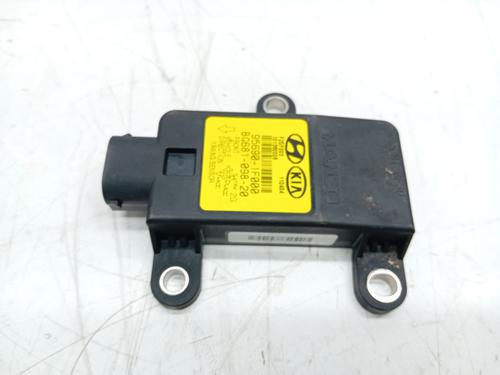 Used Electronic module KIA SPORTAGE III (SL) 1.7 CRDi (116 hp) 17363281