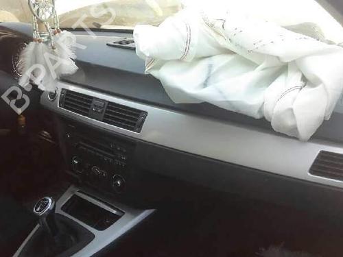 Left front fog light BMW 3 (E90) 318 d | BP1571814C30 - Image 10