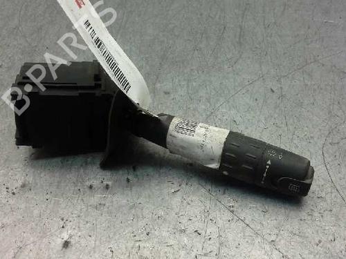 Used Steering column stalk CITROËN XSARA (N1) 2.0 HDi 90 (90 hp) 1324332