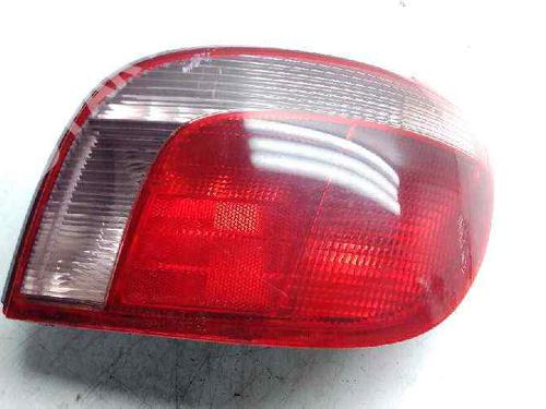 right-taillight-toyota-yaris-_p1_-13-ncp10-scp12_-8155052140-1999-2000-2001-2002-2003-2004-2005-11040593 main image