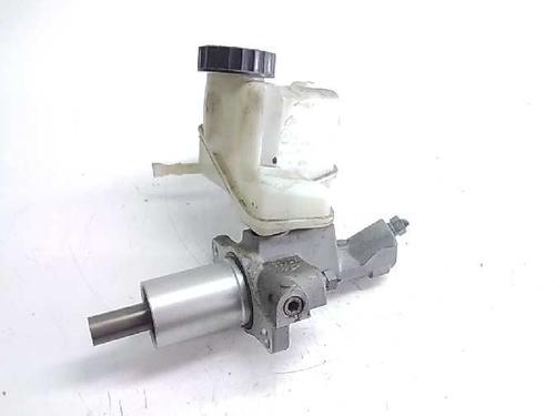 Used Brake master cylinder MERCEDES-BENZ C-CLASS T-Model (S204) C 200 CDI (204.207) (136 hp) 16095245