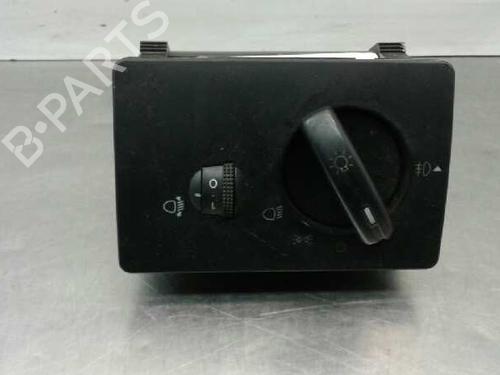 Used Headlight switch FORD TRANSIT CONNECT (P65_, P70_, P80_) [2002-2026]  6426084