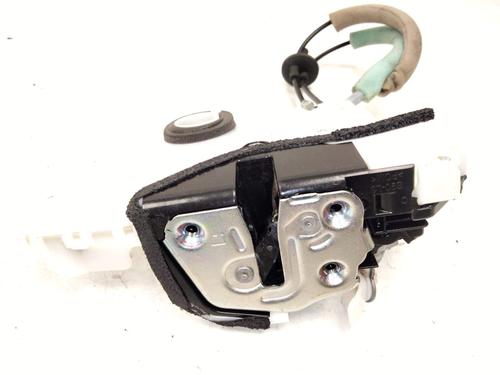 Used Front left lock Front left lock 23530269 23530269