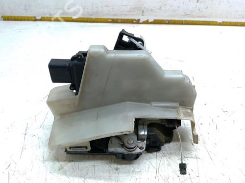 front-left-lock-vw-passat-b5-3b2-1996-1997-1998-1999-2000-2001-32043668 main image
