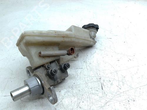 Used Brake master cylinder OPEL ASTRA K Sports Tourer (B16) [2015-2022]  30701578