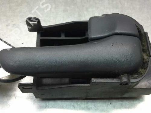 Used Front right interior door handle NISSAN PRIMERA (P11) [1996-2001]  3357328