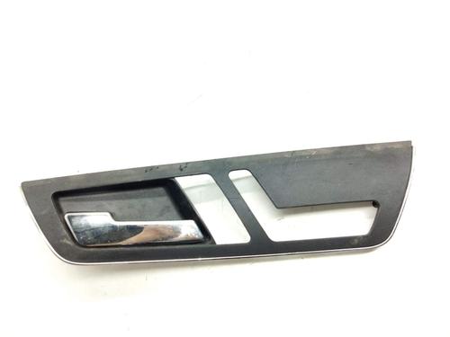 Used Front left interior door handle Front left interior door handle 18243309 18243309