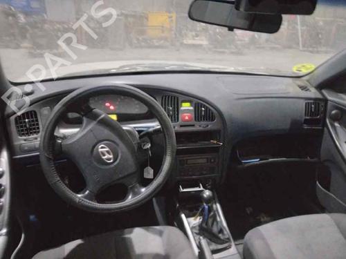 Warning switch HYUNDAI ELANTRA III Saloon (XD) 1.6 | BP10545811I22 - Image 9