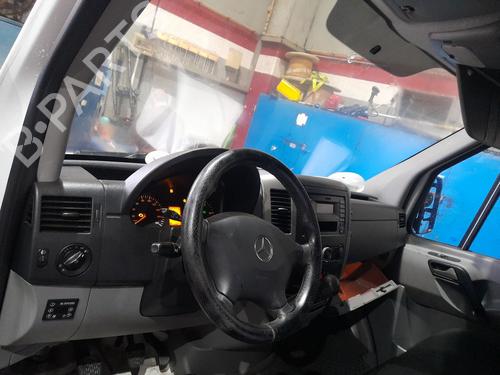 Engine control unit (ECU) MERCEDES-BENZ SPRINTER 3-t Van (B906) 214 CDI (906.611, 906.613) | BP31014528M57