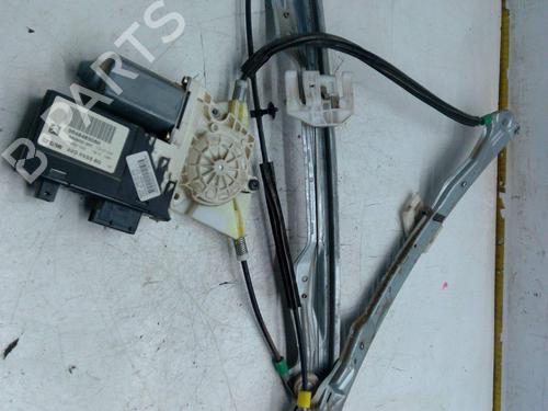 Used Front right window mechanism Front right window mechanism 31833937 31833937