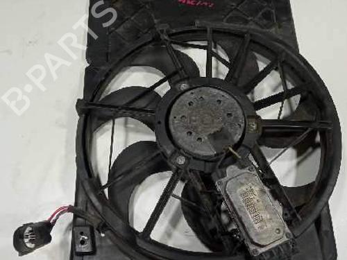 radiator-fan-ford-focus-ii-da_-hcp-dp-3m5h8c607-2004-2005-2006-2007-2008-2009-2010-2011-2012-2013-10421652 main image