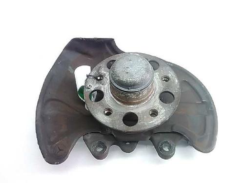 Used Left front steering knuckle MERCEDES-BENZ C-CLASS (W203) C 200 Kompressor (203.042) (163 hp) 16111945