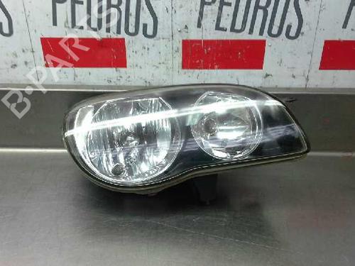 right-headlight-toyota-corolla-compact-_e11_-1997-1998-1999-2000-2001-2002-32216895 main image