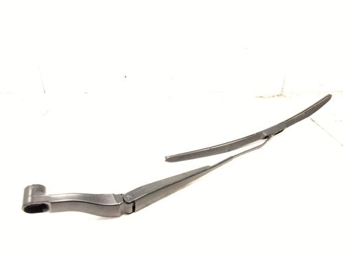 front-windshield-wiper-arm-opel-insignia-b-grand-sport-z18-2017-31065384 main image