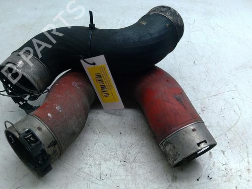 Intercooler-rør  MERCEDES-BENZ SPRINTER 3-t Van (B906) 214 CDI (906.611, 906.613) (143 hp) 31125770