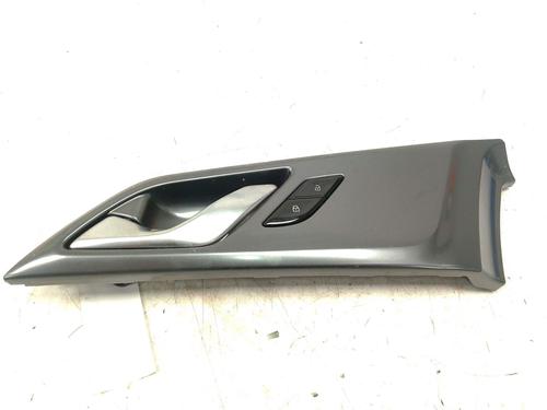 Used Front left interior door handle Front left interior door handle 38488814 38488814