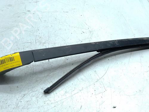 Used Rear windshield wiper arm VOLVO XC60 II (246) B4 Mild-Hybrid (197 hp) 30361528