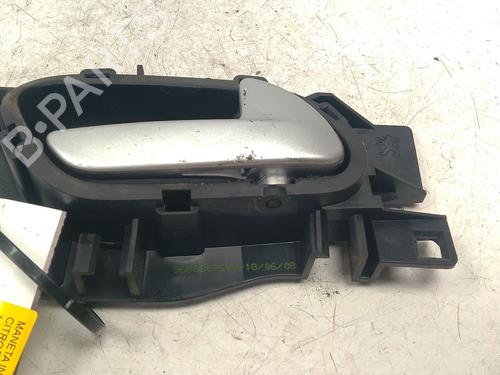 Puxador interior frente direito CITROËN BERLINGO MULTISPACE (B9) 1.6 HDi 110 (109 hp) 31130414