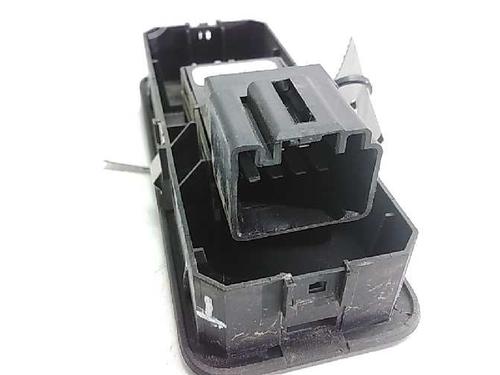 Right rear window switch LAND ROVER DISCOVERY III (L319) 2.7 TD 4x4 | BP12091995I28 