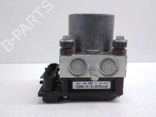 Used Control unit NISSAN ALMERA TINO (V10) [1998-2006]  9554141