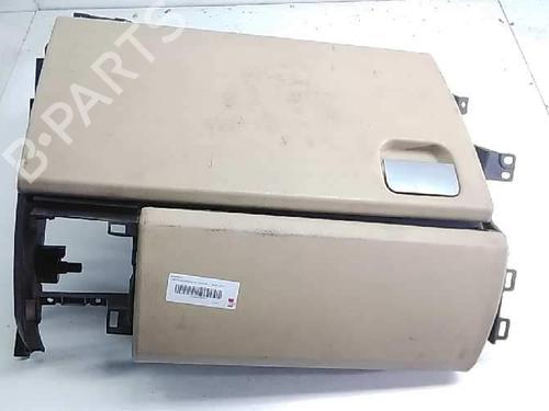 Used Glove box Glove box 16434186 16434186