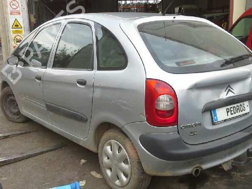 Left headlight CITROËN XSARA PICASSO (N68) 2.0 HDi | BP1983628C28 