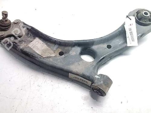 Used Right front suspension arm KIA SPORTAGE IV (QL, QLE) 1.6 GDI (132 hp) 10733401