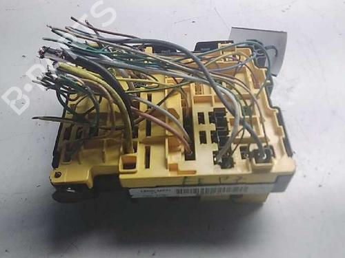 Fuse box PEUGEOT 208 I (CA_, CC_)  | BP15887942E1 