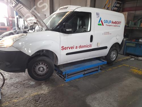 Front bumper FIAT DOBLO Cargo (263_) 1.6 D Multijet (263WXD1B, 263WXR1B, 263WXX1B, 263ZXD1B,... | BP25739800C7 