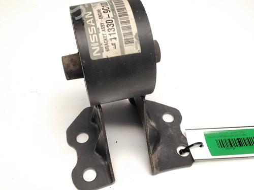 Used Engine mount NISSAN SERENA (C23) 2.0 D (67 hp) 25226628