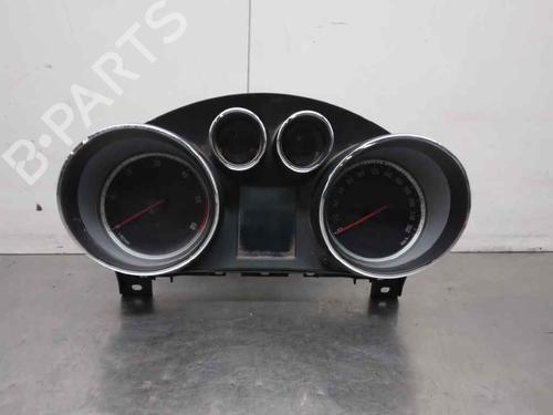 Used Instrument cluster OPEL INSIGNIA A (G09) 2.0 CDTI 4x4 (68) (160 hp) 10330065