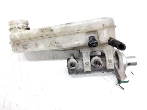 Used Brake master cylinder Brake master cylinder 20146794 20146794