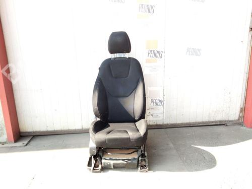 Used Right front seat Right front seat 26549706 26549706
