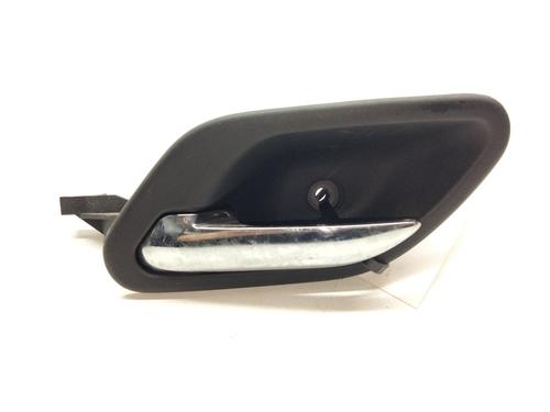 Used Rear right interior door handle BMW 5 (E39) 523 i (170 hp) 18051480