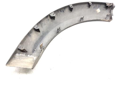 Rear left wheel arch trim LAND ROVER DISCOVERY III (L319) 2.7 TD 4x4 | BP21790187C136 