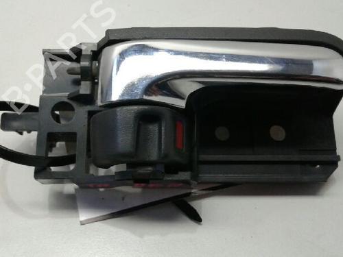 Used Rear right interior door handle TOYOTA AVENSIS (_T25_) 2.2 D-4D (ADT251_, ADT251R) (150 hp) 6989105