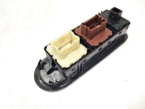 Left front window switch DACIA DUSTER (HS_) 1.2 TCe 125 | BP30441375I27 - Image 2