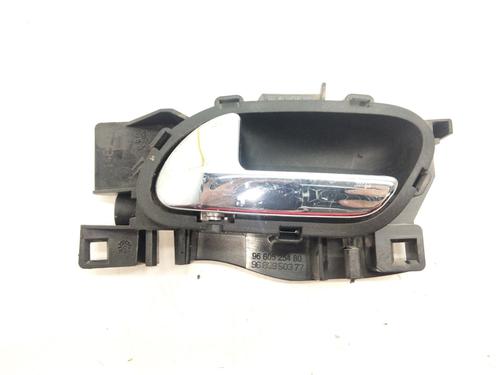 Used Rear left interior door handle PEUGEOT 308 SW I (4E_, 4H_) 1.6 HDi (109 hp) 17124281