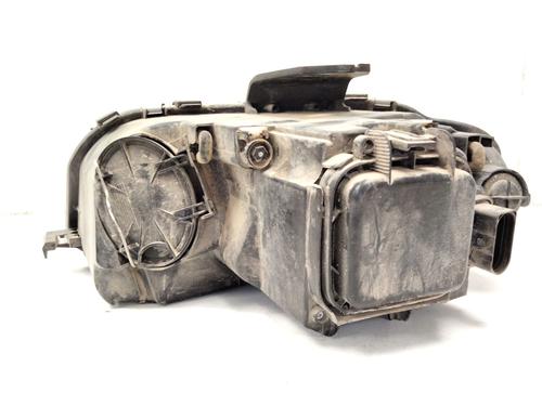 Right headlight AUDI A3 (8P1) 2.0 TDI 16V | BP29305467C29 