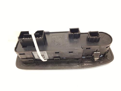 Left front window switch PEUGEOT 208 I (CA_, CC_) 1.2 THP 110 | BP29479947I27 - Image 3