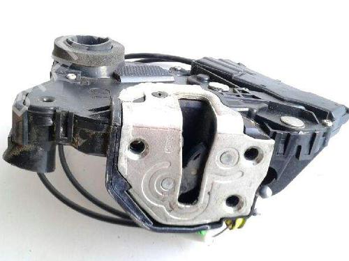 Used Front left lock Front left lock 7257095 7257095