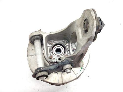 Used Left rear steering knuckle BMW X5 (E70) 3.0 d (235 hp) 17332373