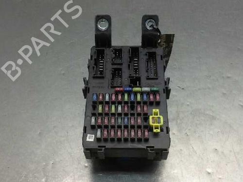 Used Fuse box KIA RIO II (JB) 1.5 CRDi (110 hp) 2824350