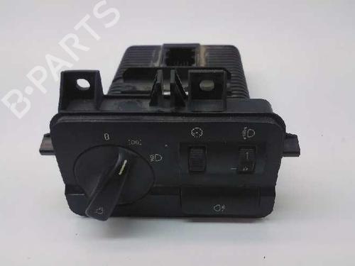 Used Headlight switch BMW 3 (E46) 320 d (136 hp) 1360496